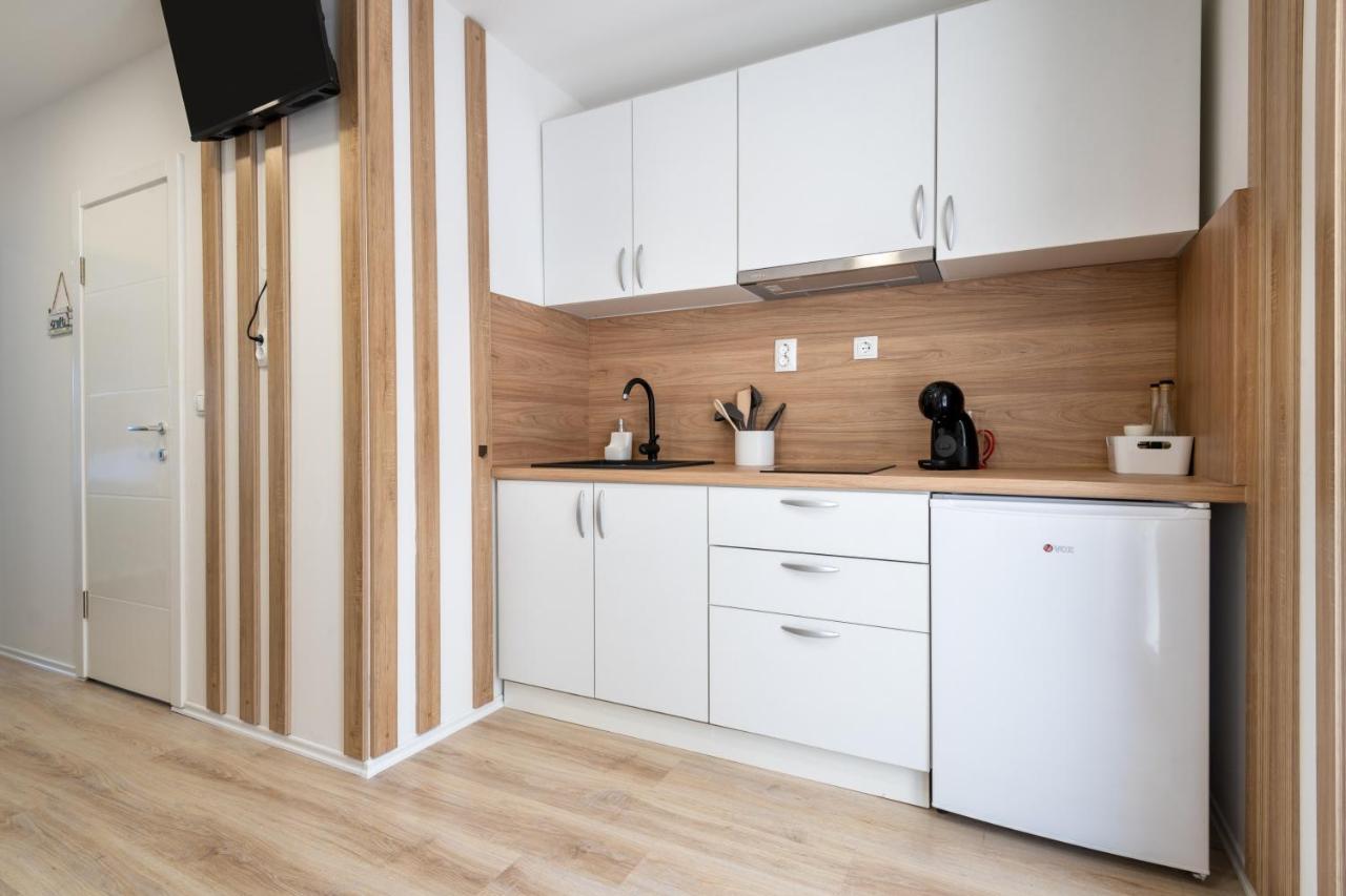 Apartments Malalu Неум Екстериор снимка