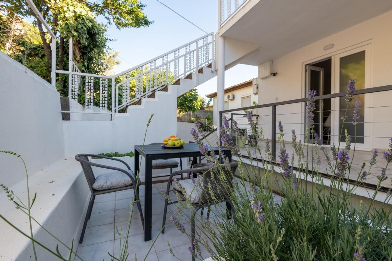 Apartments Malalu Неум Екстериор снимка