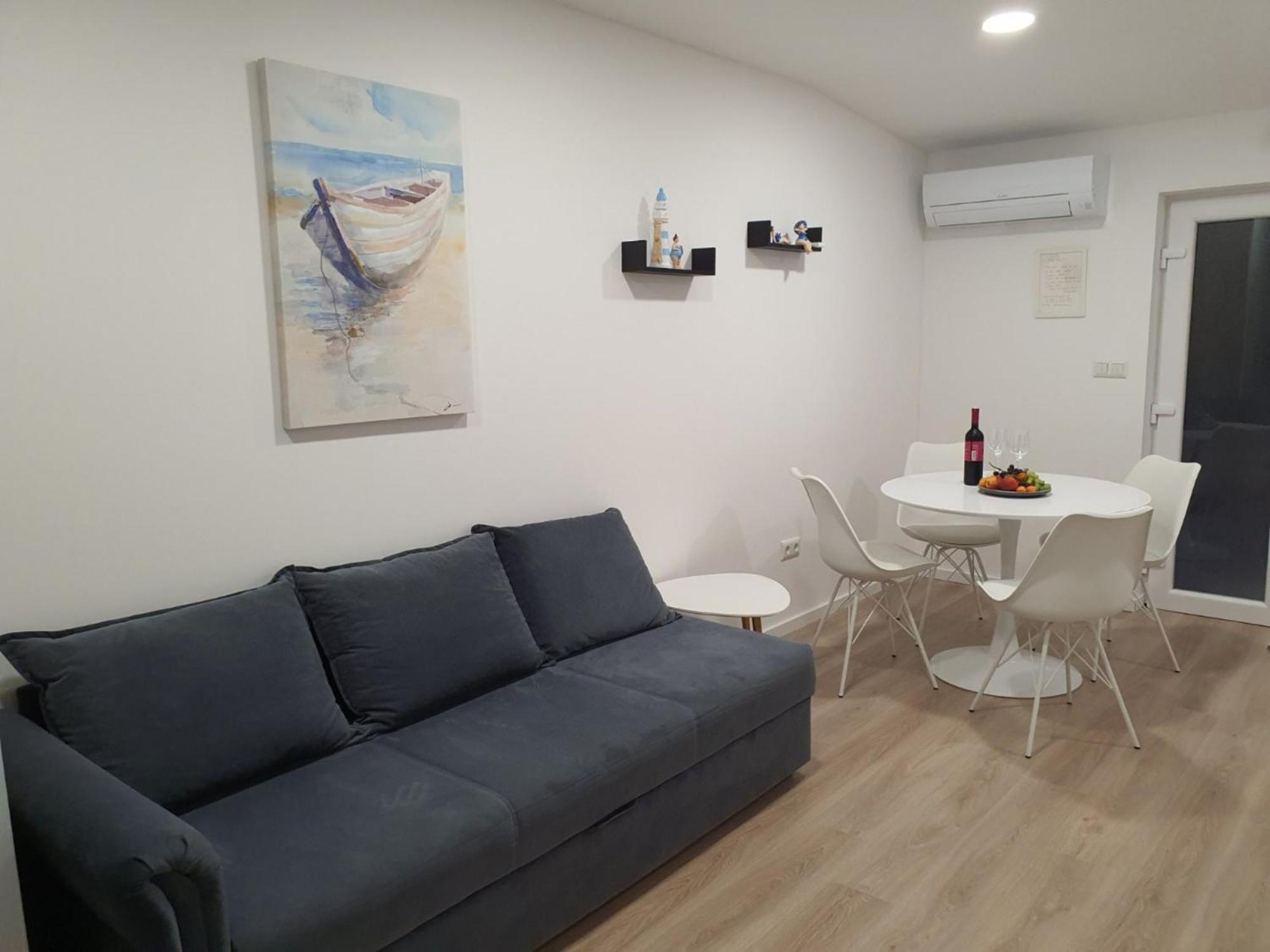Apartments Malalu Неум Стая снимка